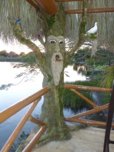 tiki-hut-design-custom-tikibar-keywest-35