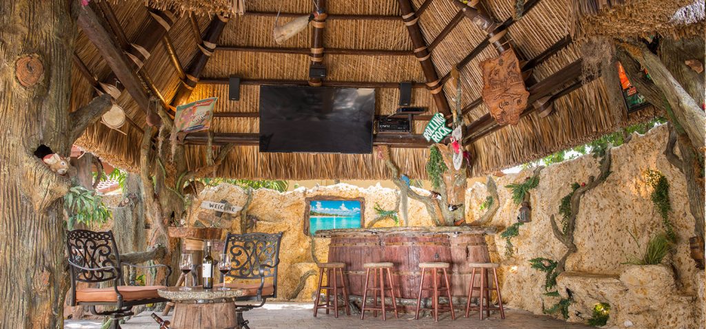tiki-hut-design-showroom-slide-image