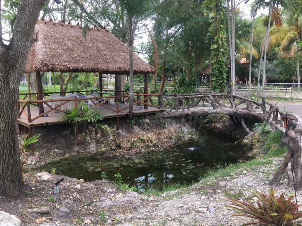 New Tiki Hut Design | Tiki Hut Miami Tiki Hut Repair